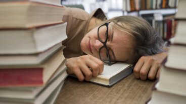 El síndrome del estudiante eterno: cuando estudiar se vuelve una excusa para no avanzar